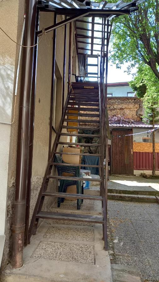 Mahala - Free Garage Sarajevo
